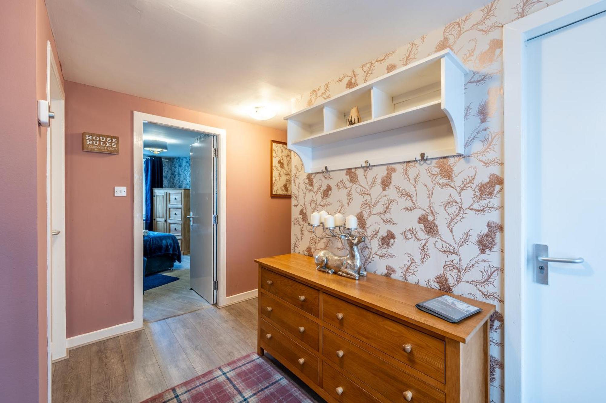Whinstone Holiday Home In Falkland - Sleeps 8 Buitenkant foto